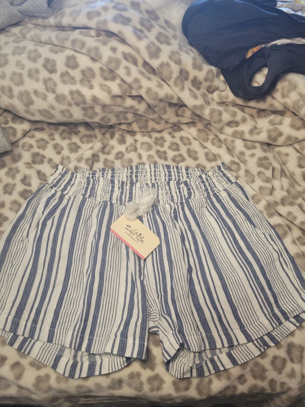Salt Life Women's Blue & White Striped Elastic Waist Shorts